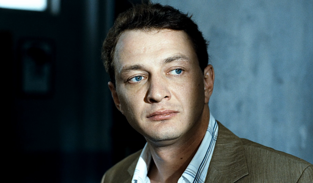Известный киноактер Марат Башаров