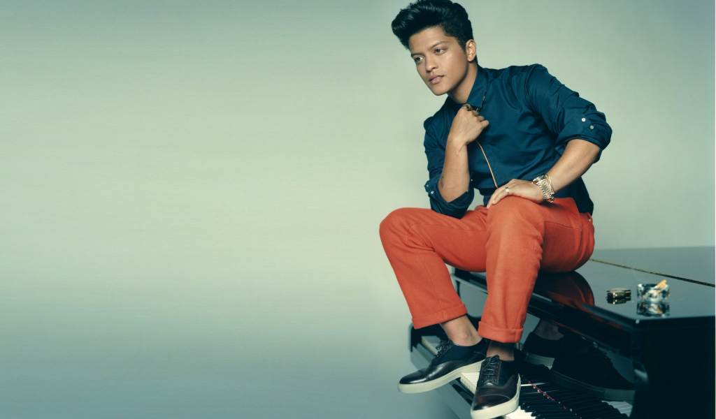 Певец Бруно Марс