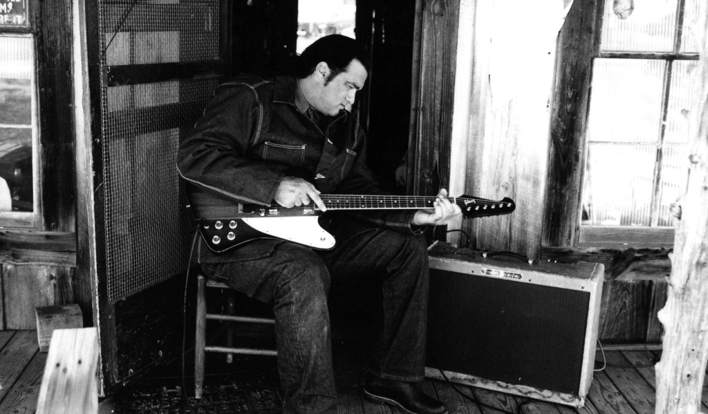 Знаменитый актер Стивен Сигал