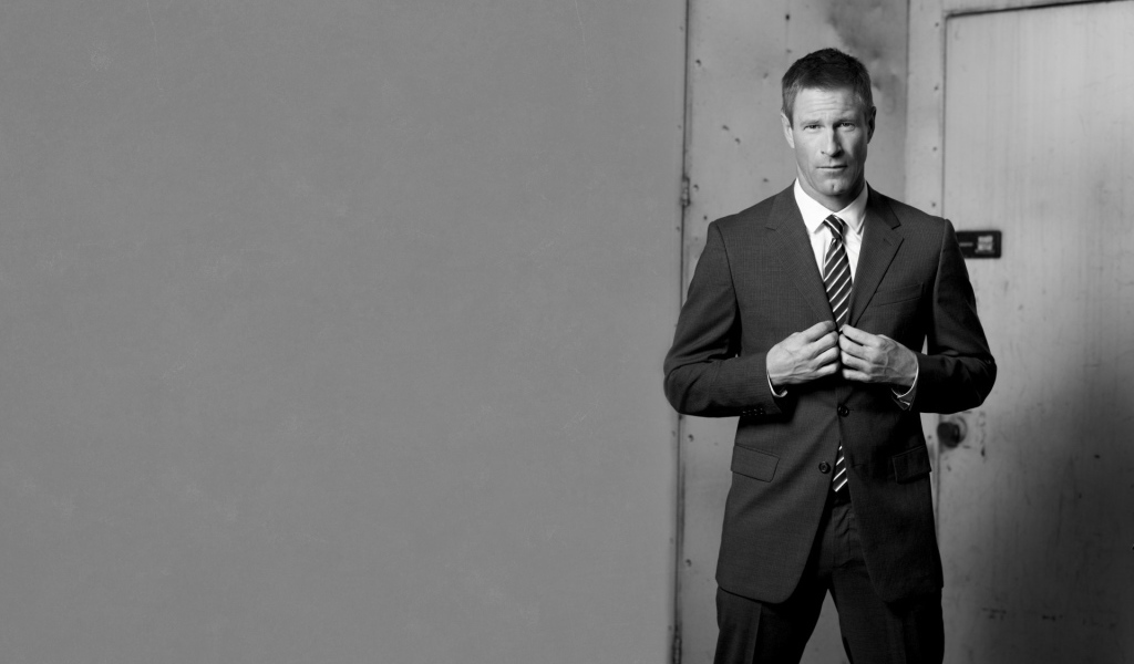 Аарон Экхарт актер