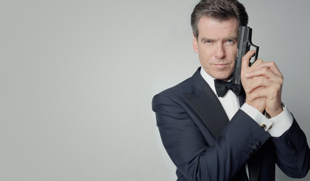 Пирс Броснан актер