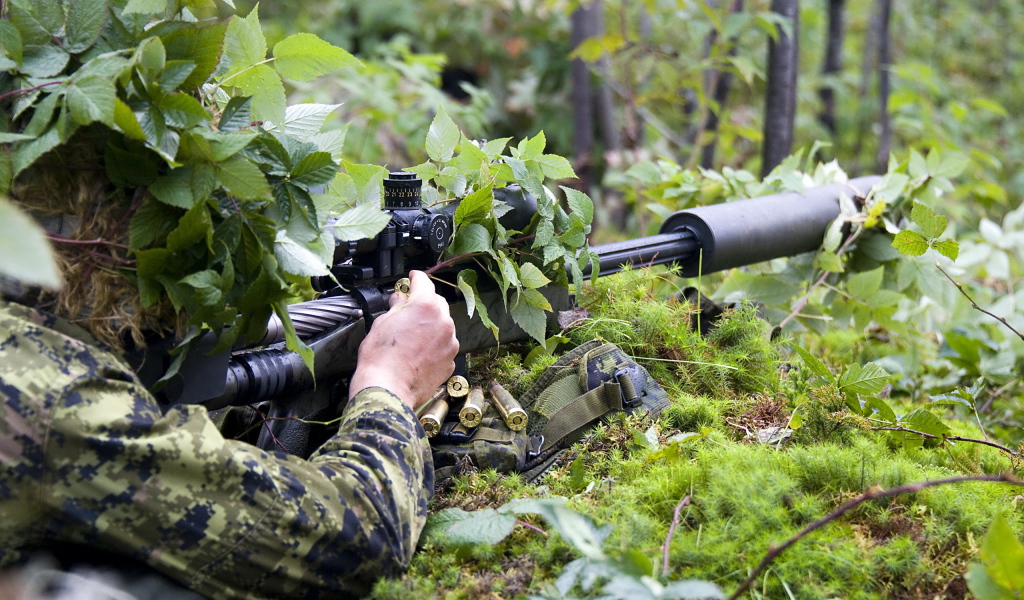 Снайпер в засаде