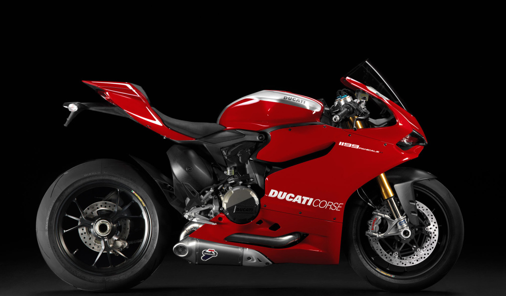 Красивый мотоцикл Ducati Superbike 1199 Panigale