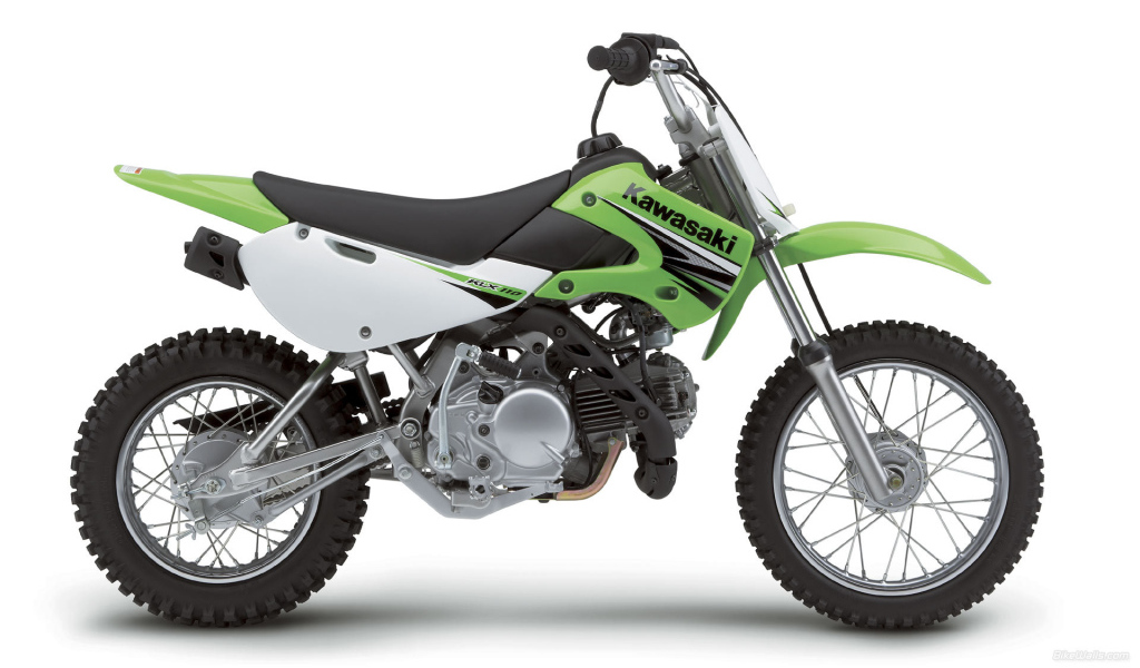 Красивый мотоцикл Kawasaki KLX 110