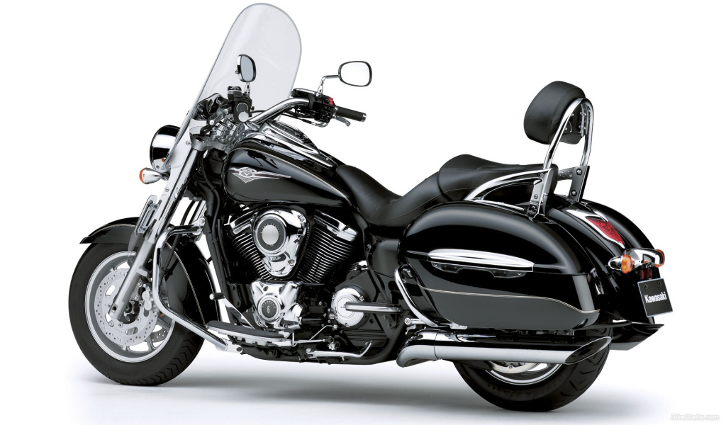 Красивый мотоцикл Kawasaki VN 1700 Classic