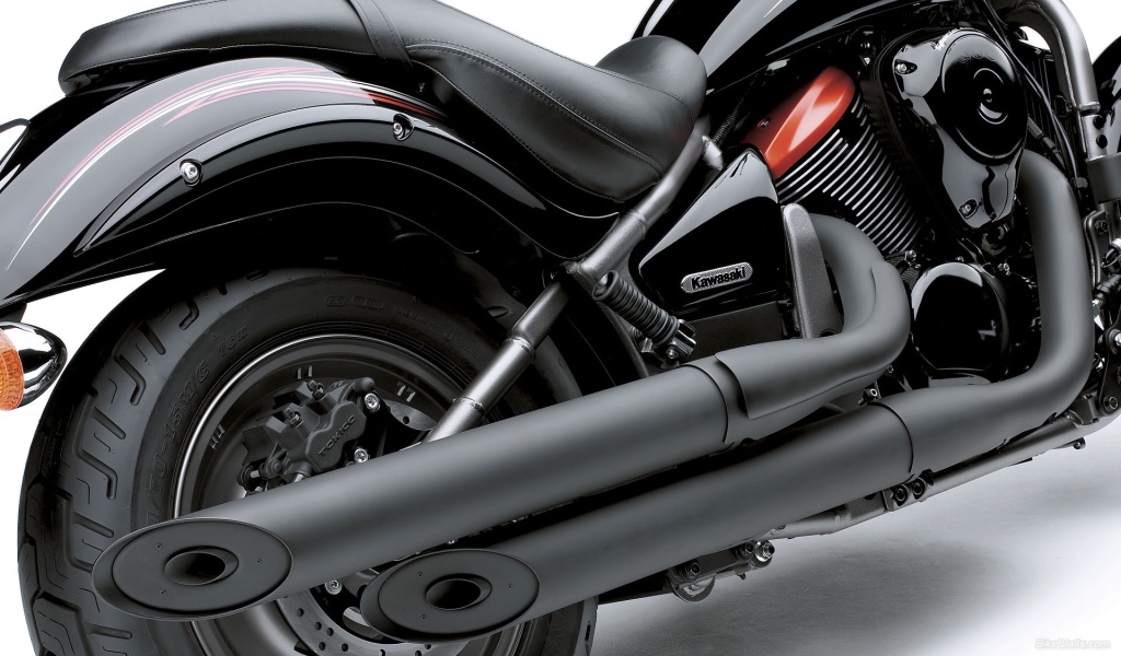 Красивый мотоцикл в москве Kawasaki VN 900 Classic