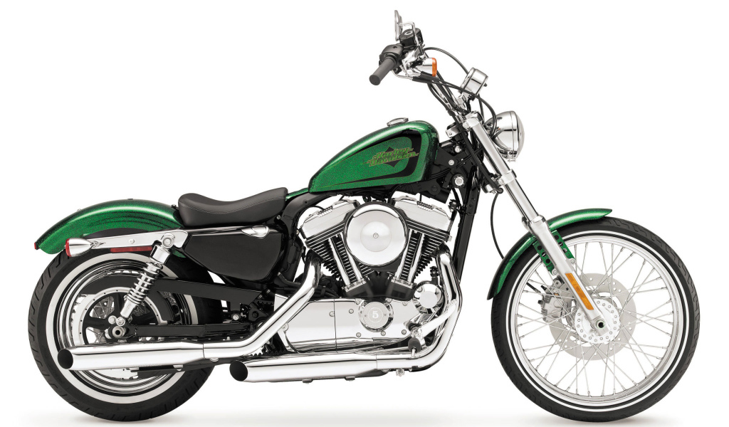 Красивый мотоцикл в москве Harley-Davidson XL 1200V Sportster Seventy-Two