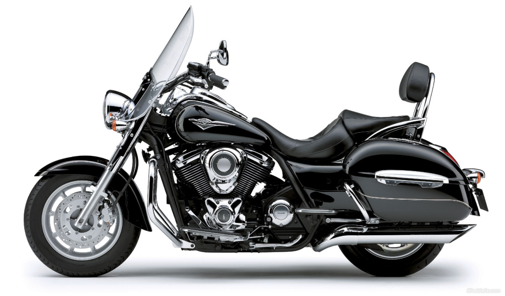 Красивый мотоцикл в москве Kawasaki VN 1700 Classic