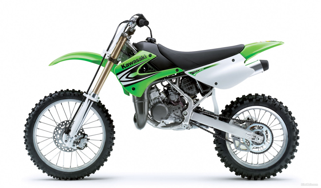 Быстрый мотоцикл Kawasaki KX 85-II