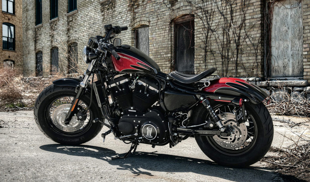 Невероятный мотоцикл Harley-Davidson XL 1200X Sportster Forty-Eight