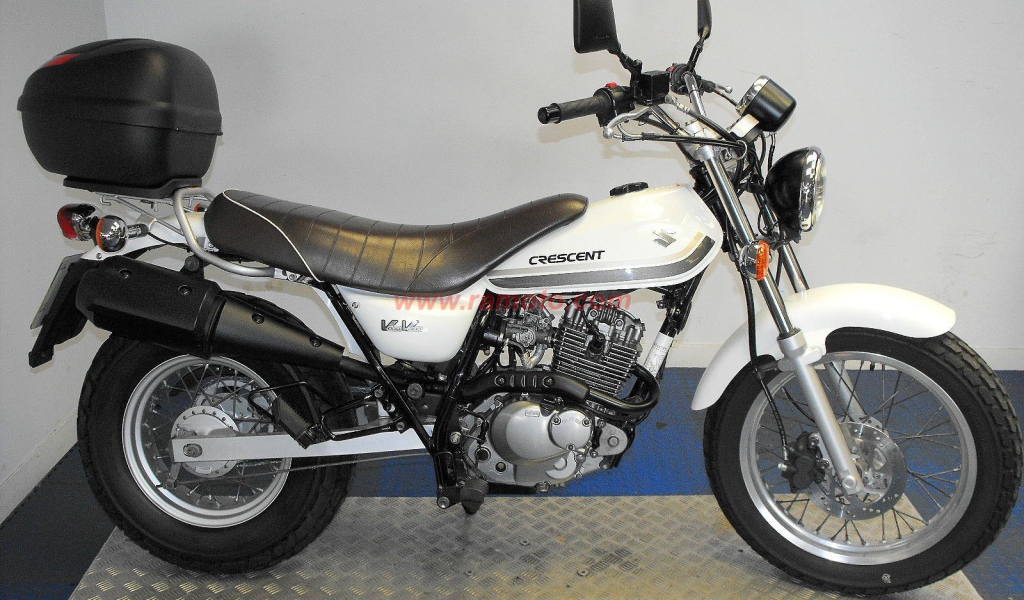 Невероятный мотоцикл Suzuki RV 125