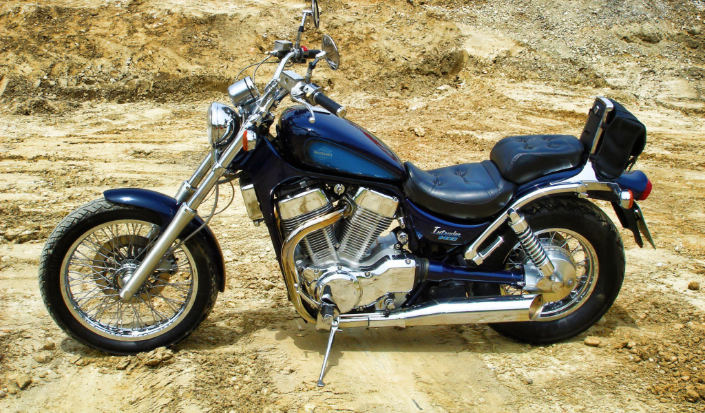 Невероятно быстрый мотоцикл Suzuki Boulevard S 40