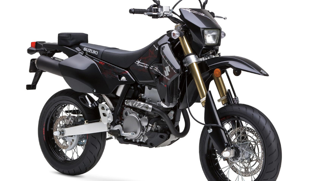 Невероятно быстрый мотоцикл Suzuki  DR-Z400 S