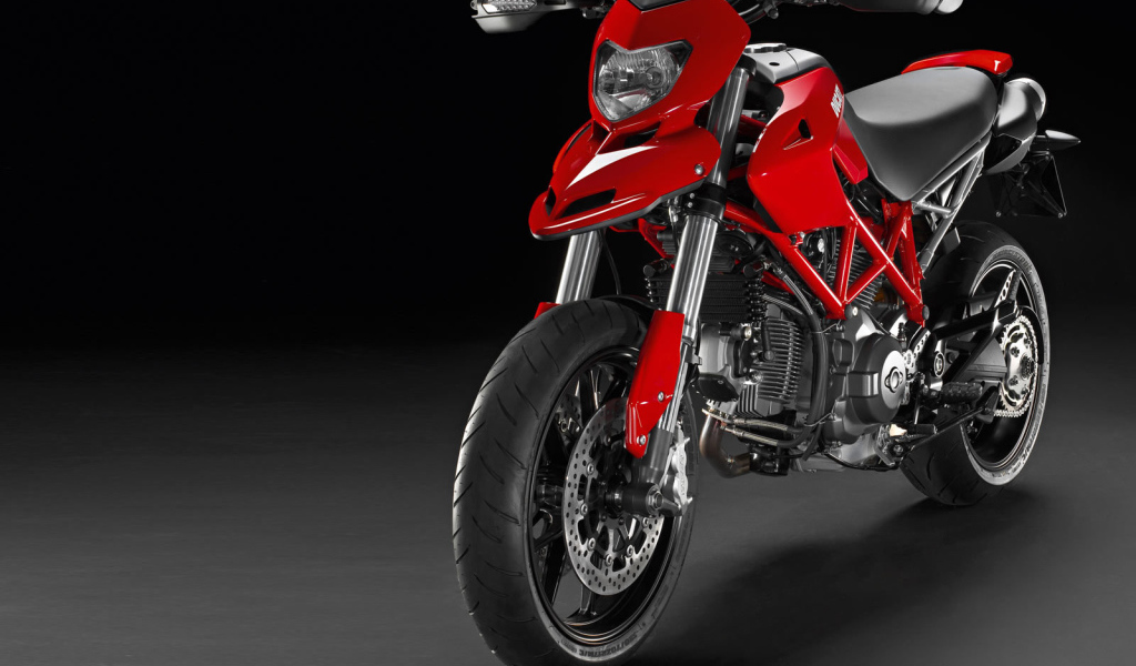 Невероятно быстрый мотоцикл Ducati Hypermotard