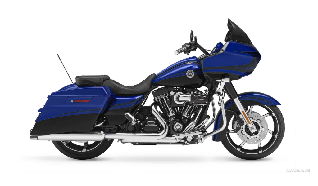 Невероятно быстрый мотоцикл Harley-Davidson CVO Road Glide Custom