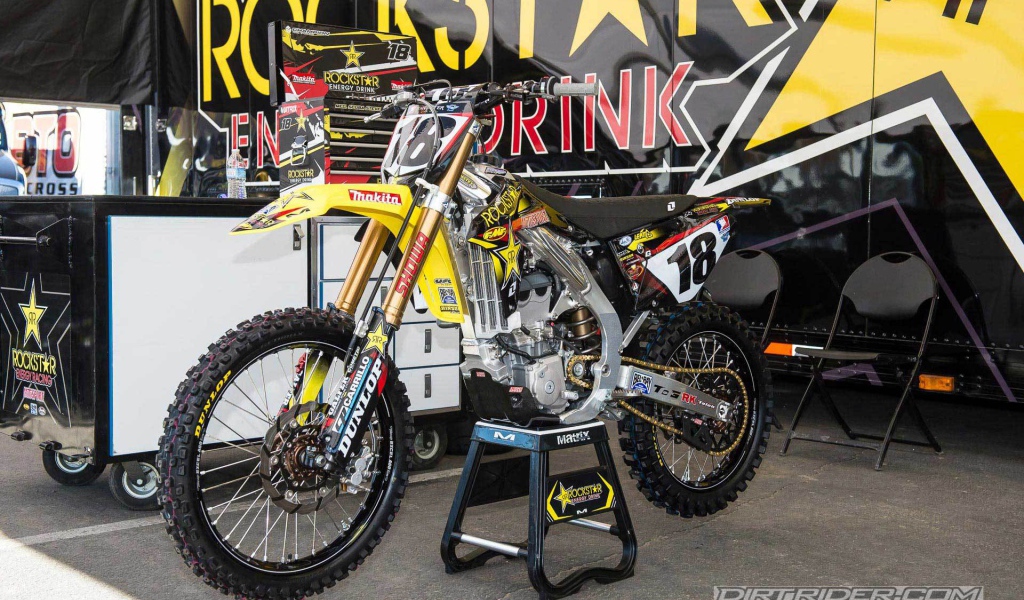 Мотоцикл Suzuki модели RMX 450 Z