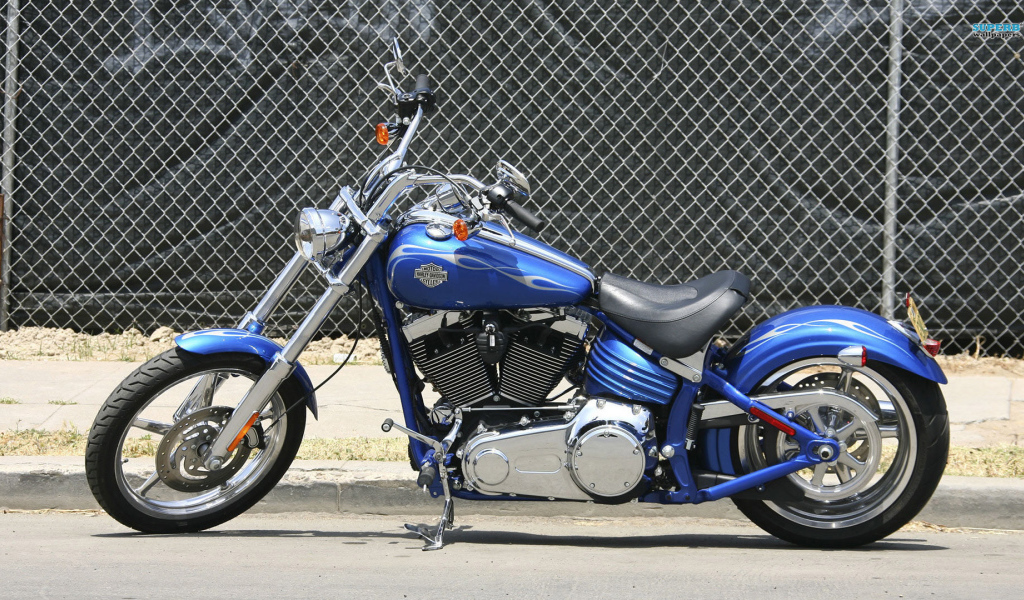Мотоцикл модели Harley-Davidson Softail Breakout