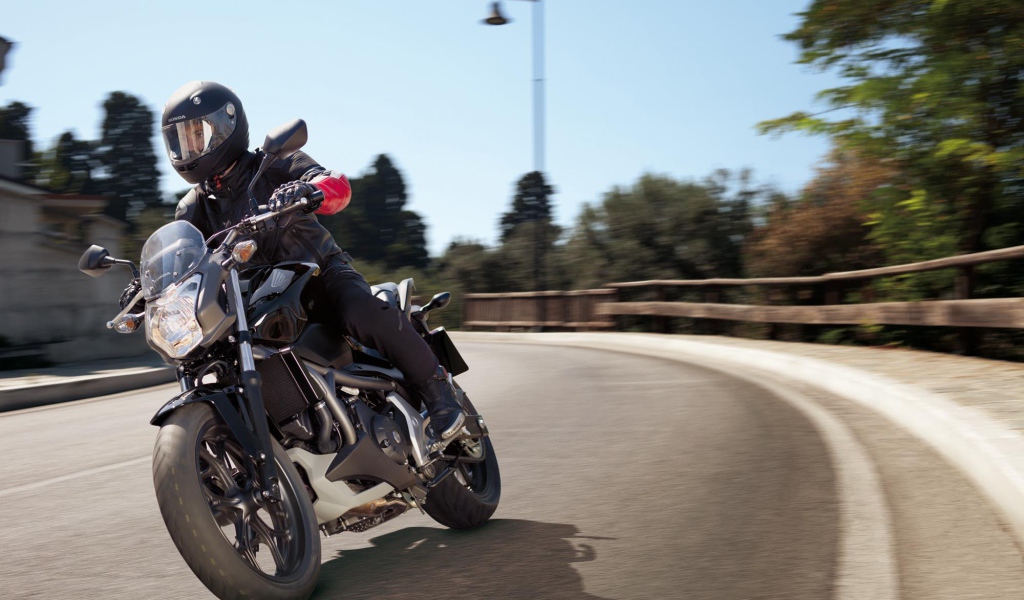 Новый мотоцикл Honda NC 700 S