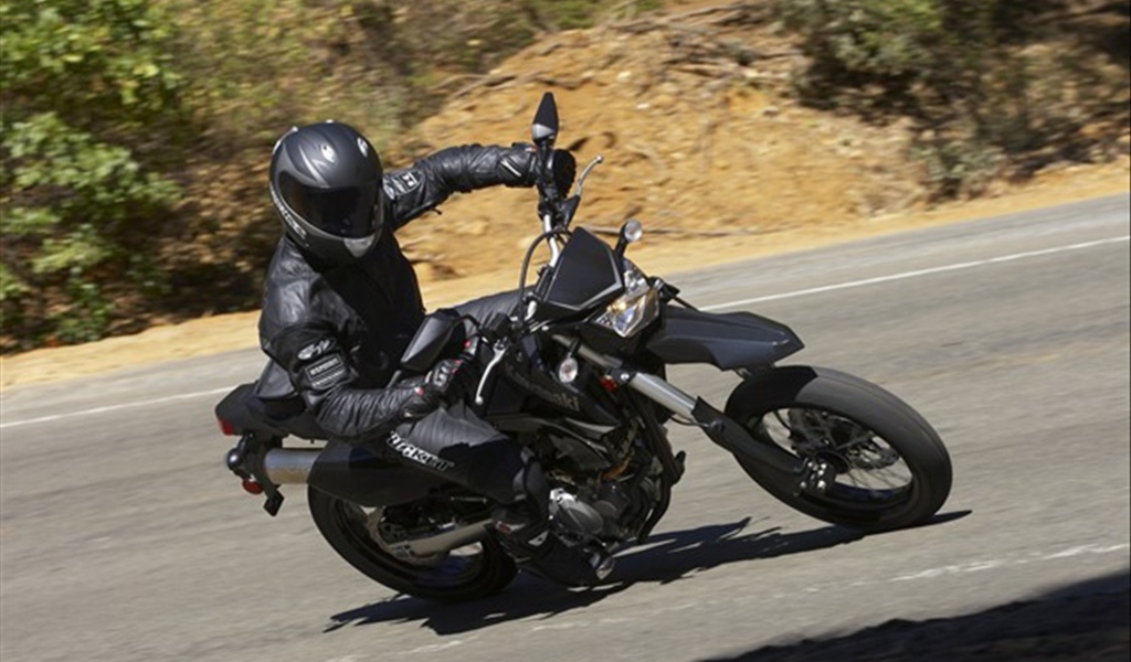 Новый мотоцикл Kawasaki KLX 250