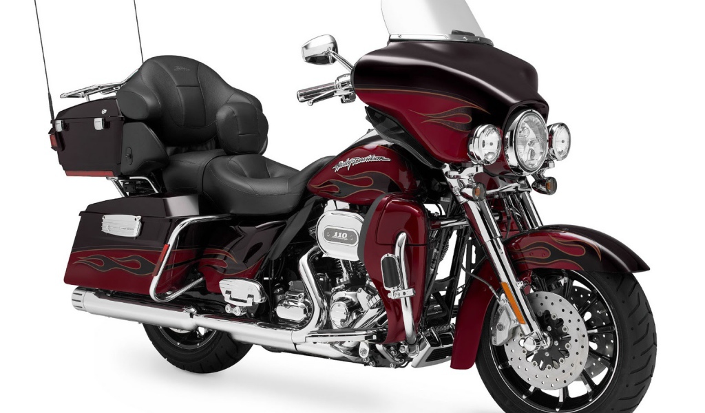 Новый мотоцикл Harley-Davidson CVO Electra Glide Ultra Classic
