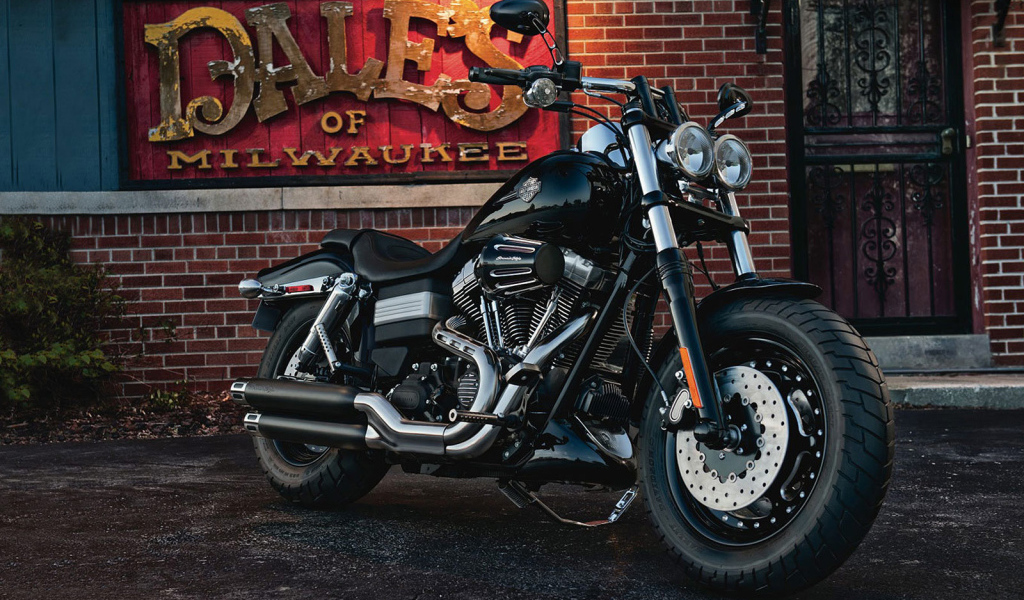 Новый мотоцикл Harley-Davidson Dyna Fat Bob