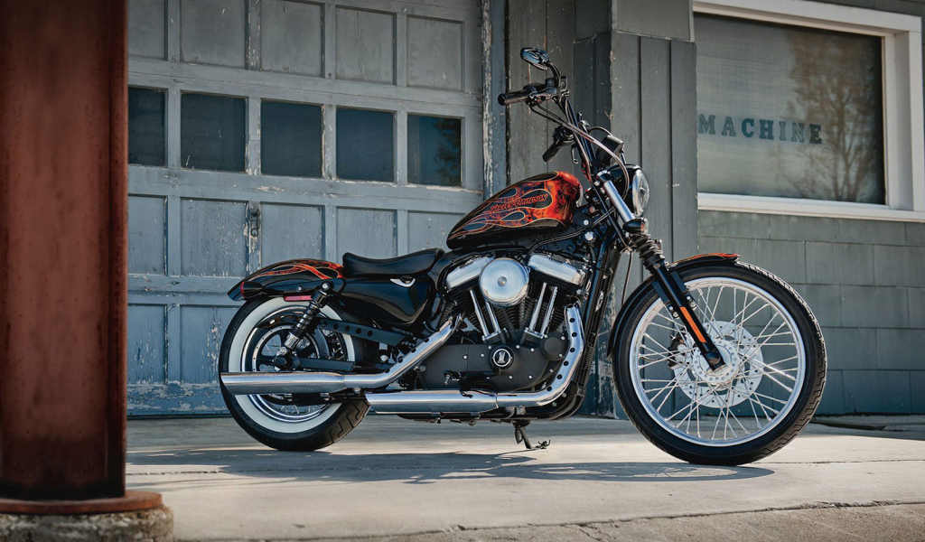 Новый мотоцикл Harley-Davidson XL 1200V Sportster Seventy-Two