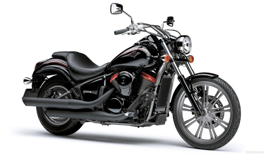 Новый мотоцикл Kawasaki VN 900 Classic