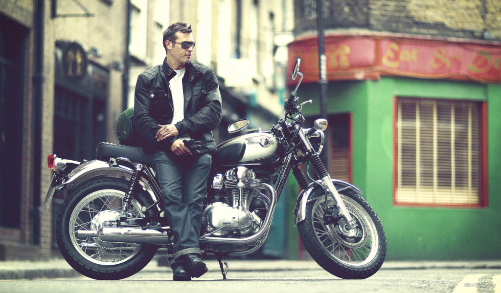 Новый мотоцикл Kawasaki W 800