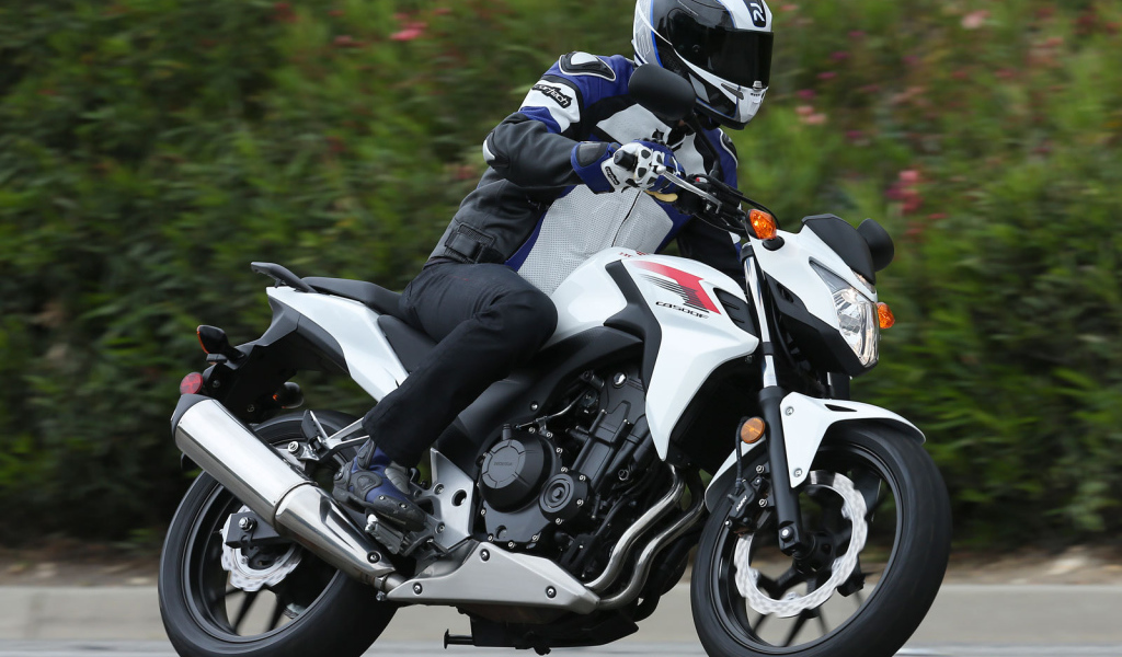 Новый мотоцикл Новый мотоцикл Honda CB 500 F