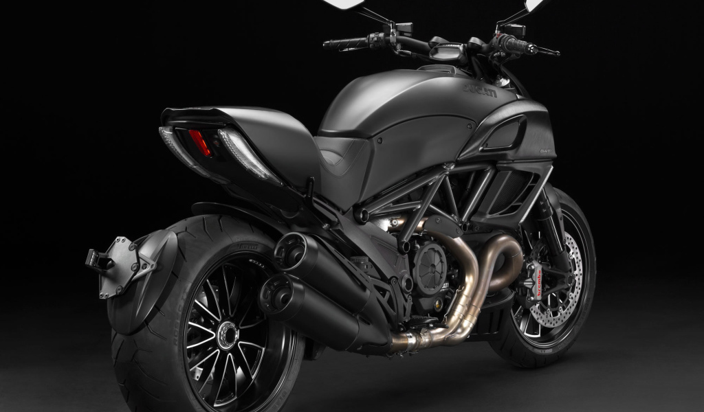 Новый надежный мотоцикл Ducati Diavel