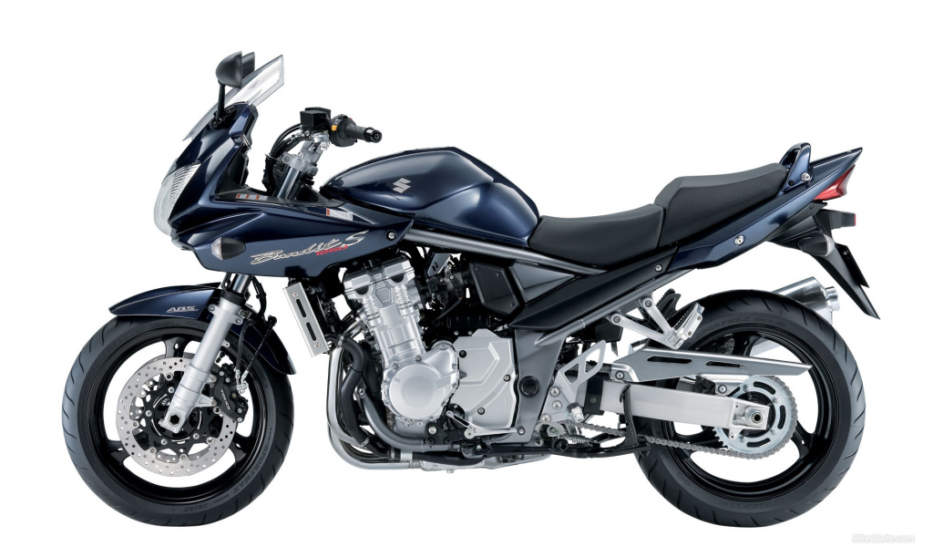 Новый надежный мотоцикл Suzuki  GSF 1250 S