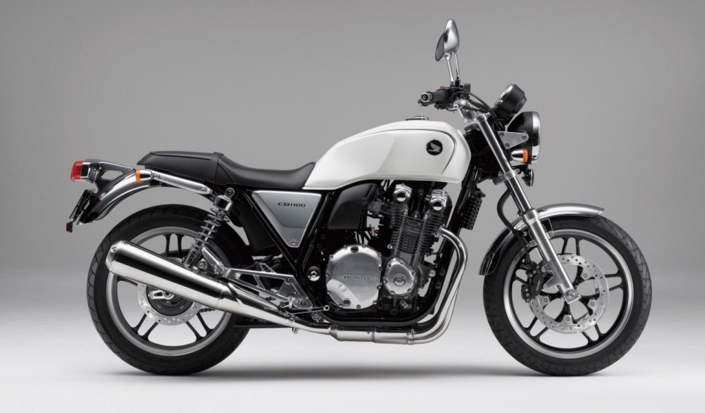 Новый надежный мотоцикл Honda CB 1100