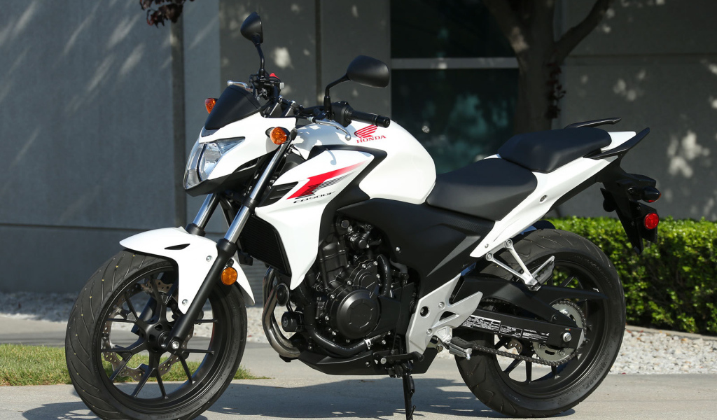 Новый надежный мотоцикл Новый мотоцикл Honda CB 500 F