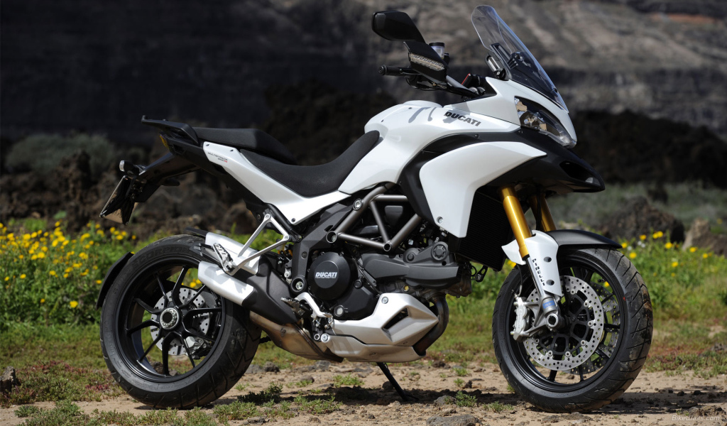 Популярный мотоцикл Ducati Multistrada 1200