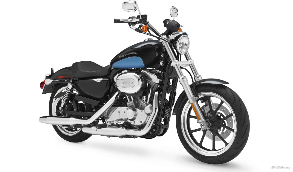 Популярный мотоцикл Harley-Davidson XL 883L Sportster
