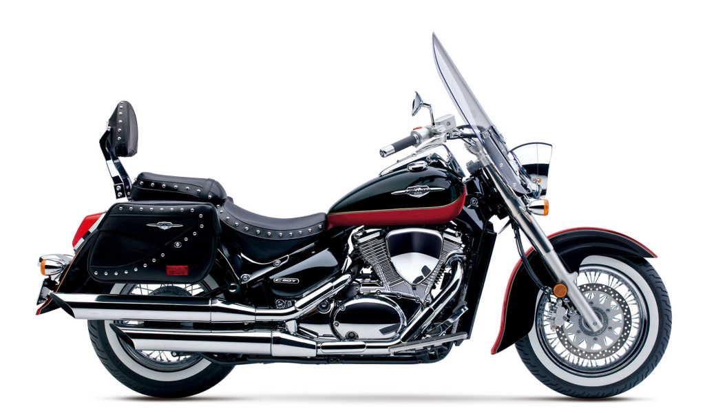 Популярный мотоцикл Suzuki Boulevard S 40