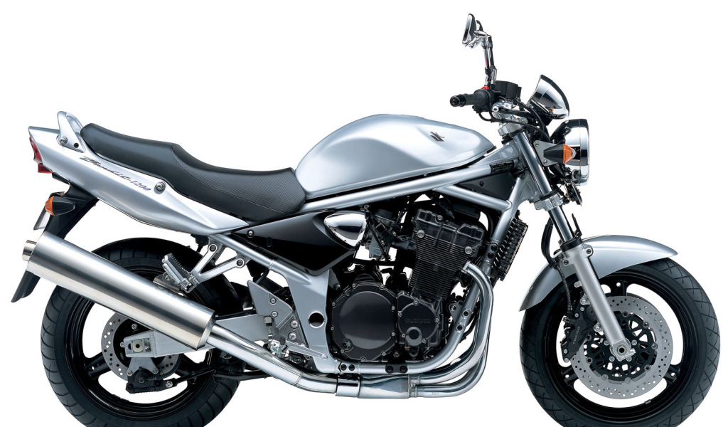 Популярный мотоцикл Suzuki  GSF 1250 S