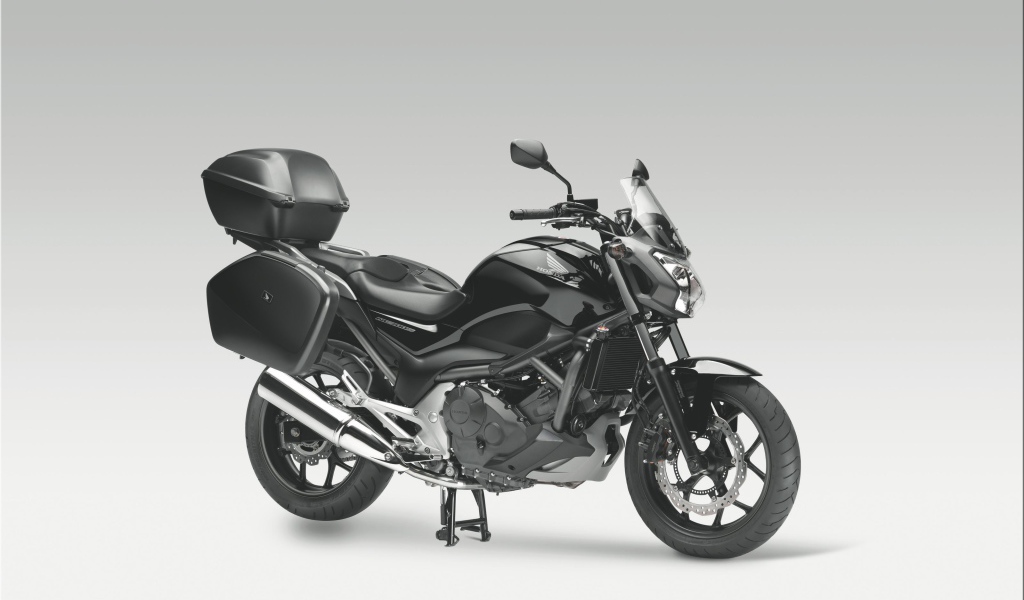 Надежный мотоцикл Honda NC 700 X