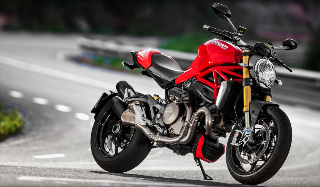 Тест-драйв мотоцикла Ducati Monster 1200