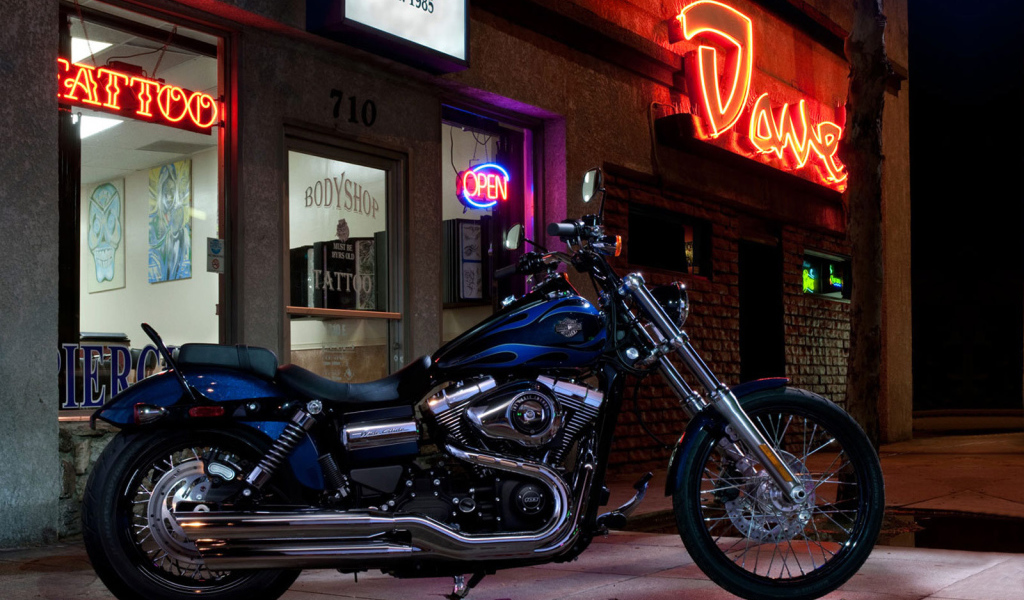 Тест-драйв мотоцикла Harley-Davidson Dyna Switchback