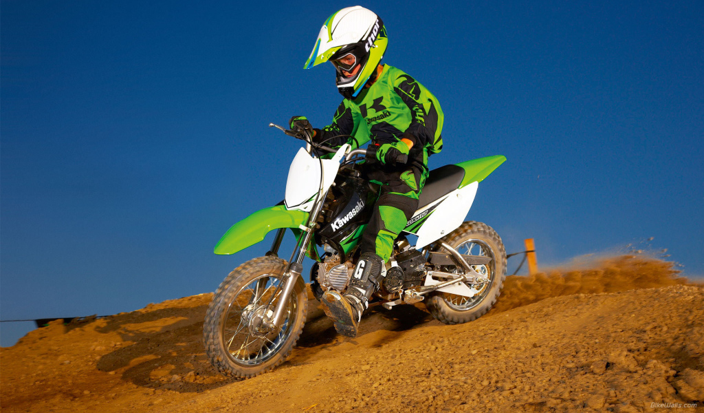 Тест-драйв мотоцикла Kawasaki KLX 110