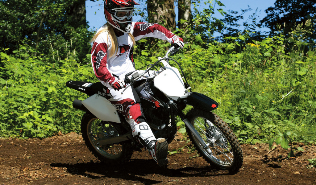 Тест-драйв мотоцикла Suzuki  DR-Z 125