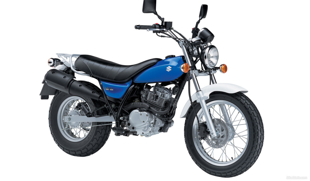 Тест-драйв мотоцикла Suzuki RV 125