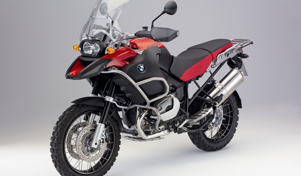 Красный Bmw r 1200