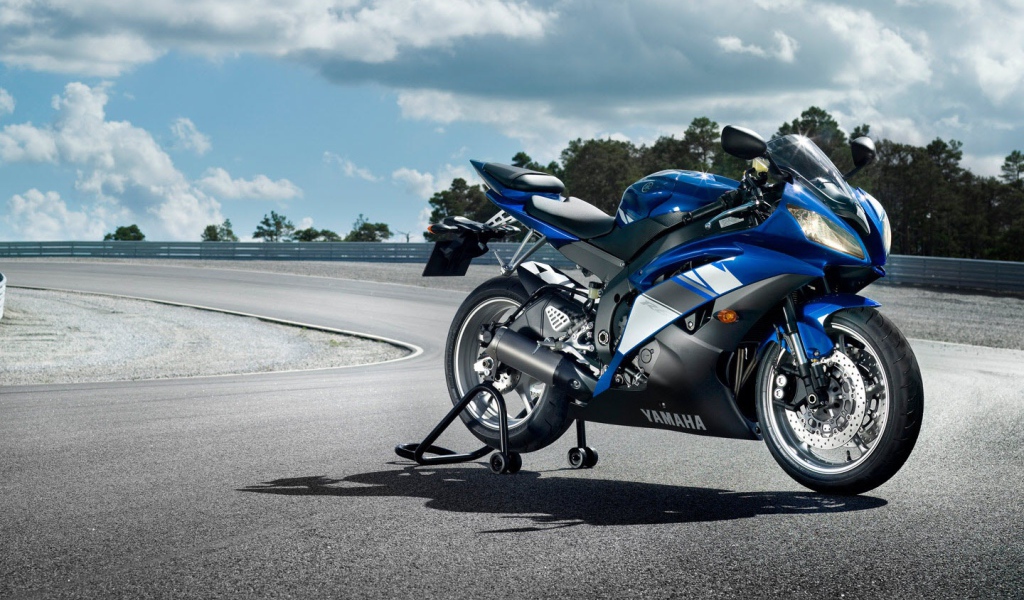 Мотоцикл Yamaha YZF R6