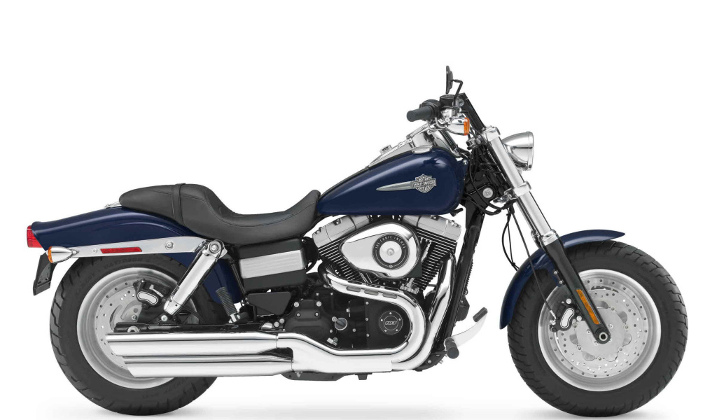Надежный мотоцикл Harley-Davidson Dyna Fat Bob
