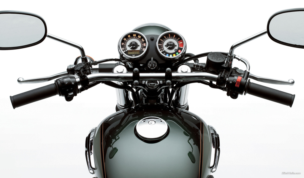 Новый надежный мотоцикл Kawasaki W 800