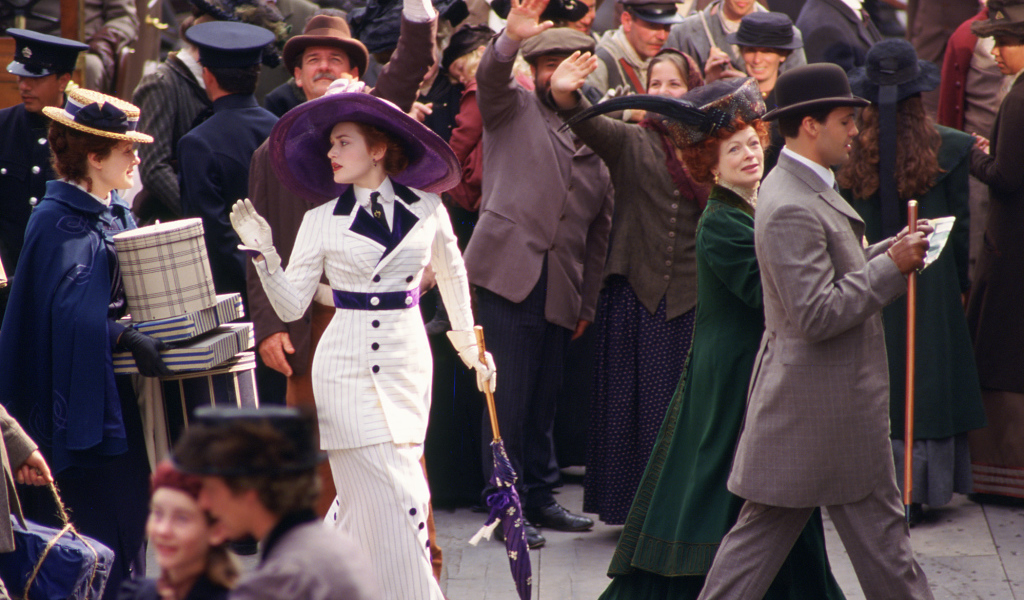 Посадка на корабль в фильме Титаник