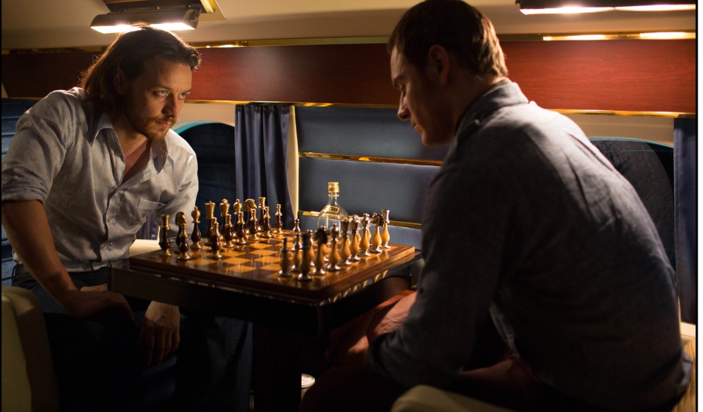  Люди Икс: Дни минувшего будущего Магнето и Ксавье играют в шахматы