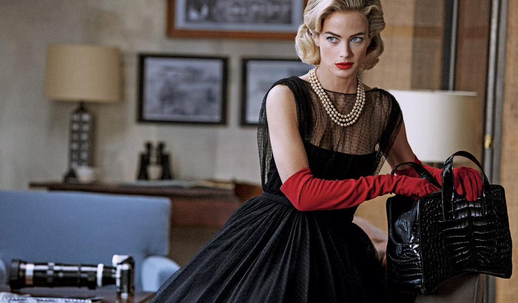 Окно во двор